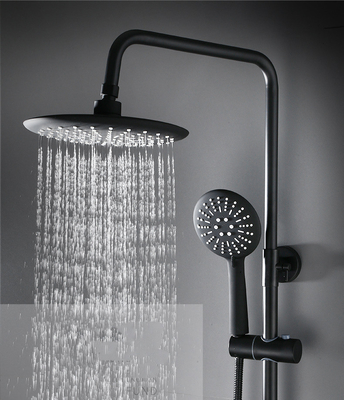 Le pommeau de douche sanitaire en laiton noirci d'articles a placé la pluie chaude et froide