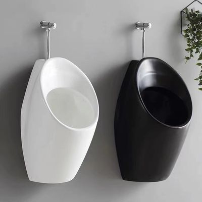Rinçage automatique de capteur d'urinoir de position de Matte Black Back Spud Floor