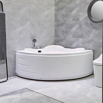 Petite douche de tourbillon de triangle de baignoire acrylique d'intérieur de coin combinée