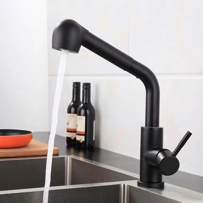 Le noir retirent le robinet sanitaire d'articles